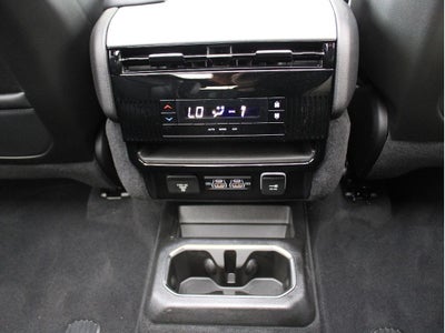 2026 Jeep Grand Wagoneer Base