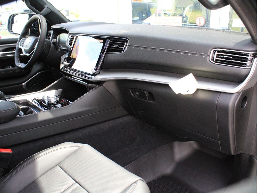 2026 Jeep Grand Wagoneer Upland