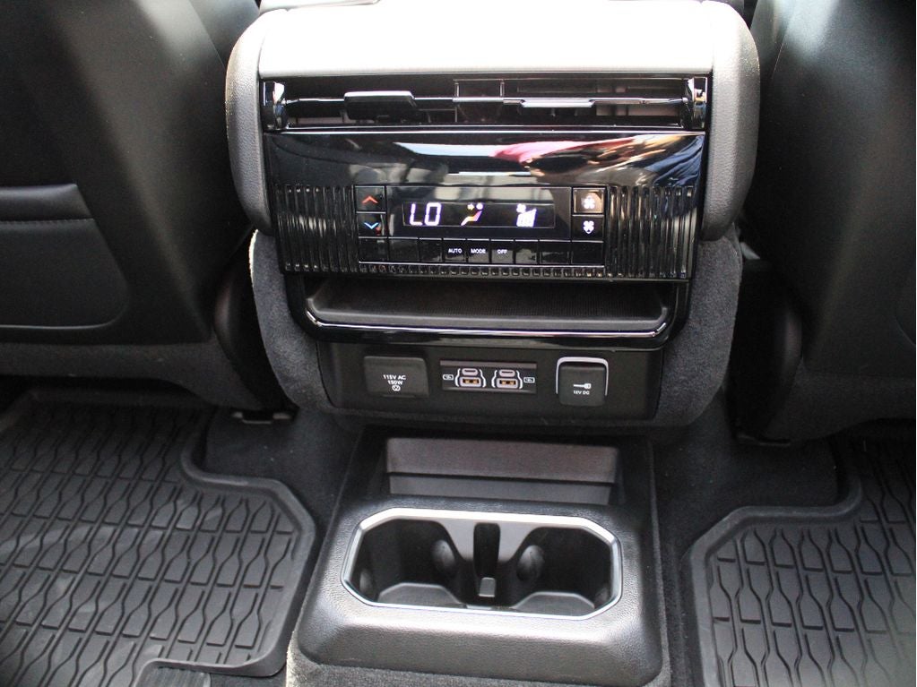 2026 Jeep Grand Wagoneer Upland