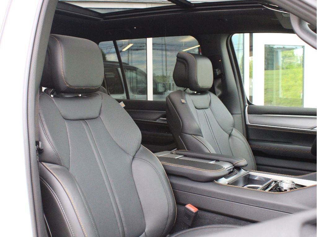 2026 Jeep Grand Wagoneer 85th Anniversary