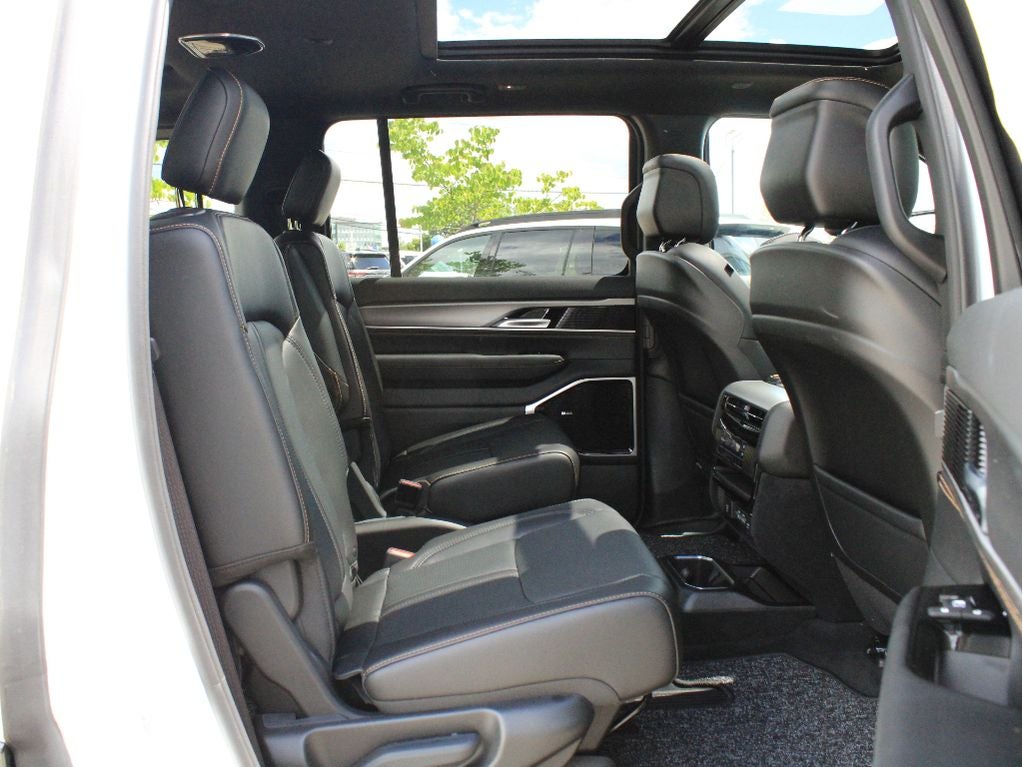 2026 Jeep Grand Wagoneer 85th Anniversary