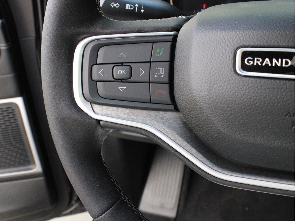 2026 Jeep Grand Wagoneer Base