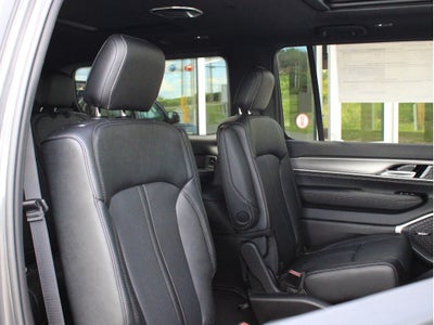 2026 Jeep Grand Wagoneer Base