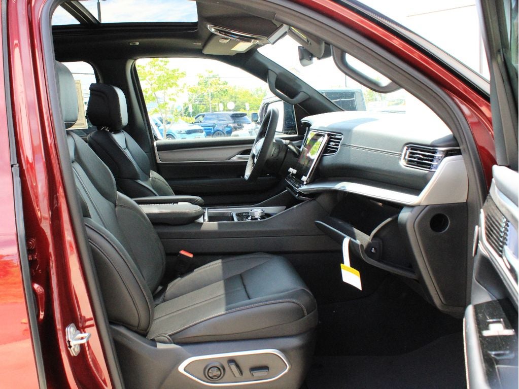 2026 Jeep Grand Wagoneer Upland