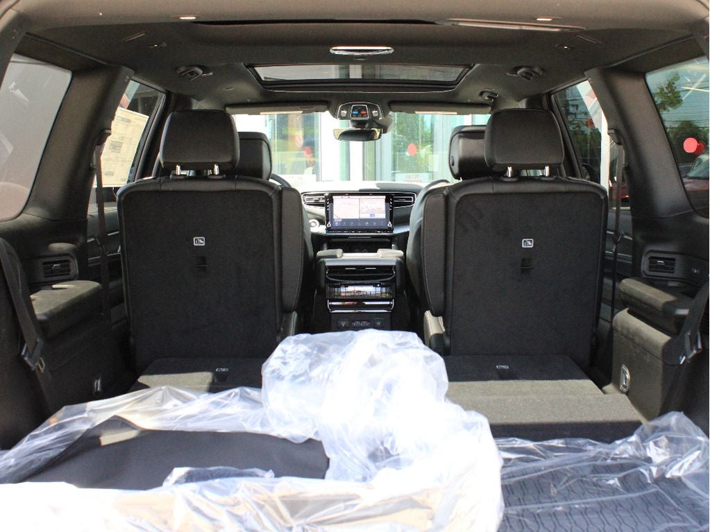 2026 Jeep Grand Wagoneer Upland