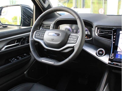 2026 Jeep Grand Wagoneer Base