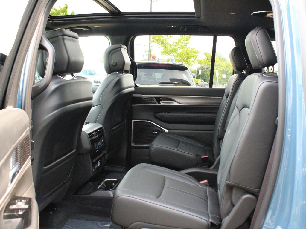 2026 Jeep Grand Wagoneer Upland