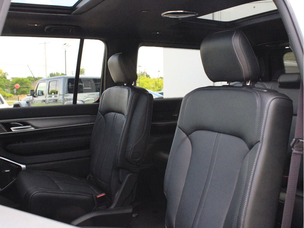2026 Jeep Grand Wagoneer Limited Altitude