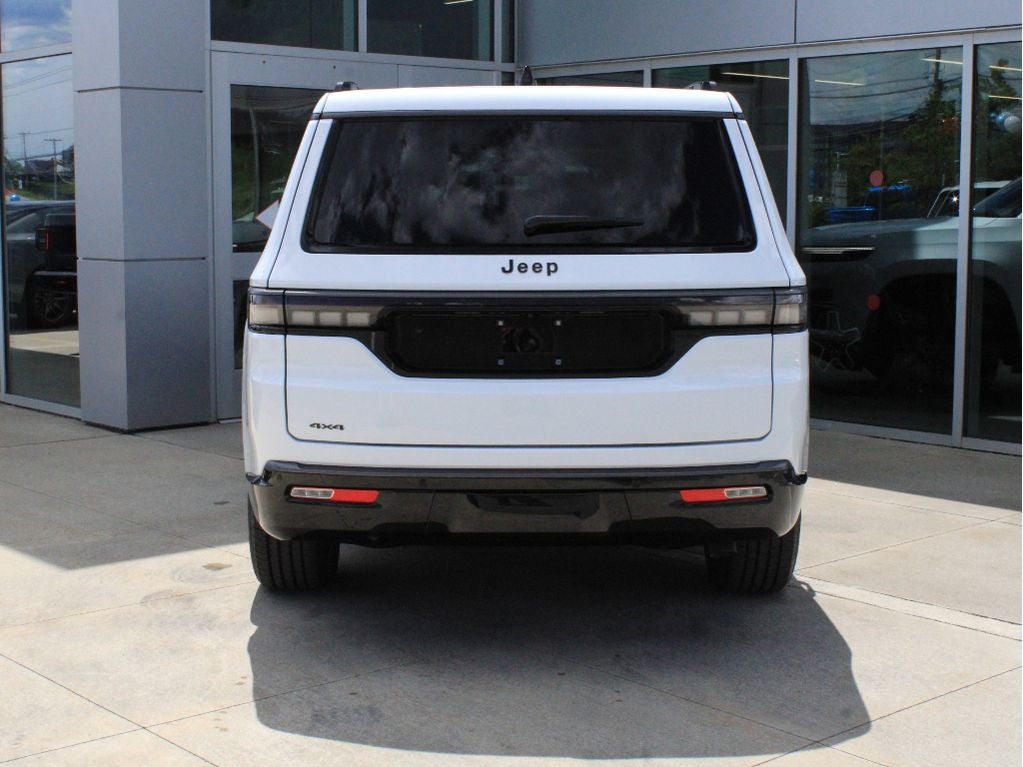 2026 Jeep Grand Wagoneer Limited Altitude