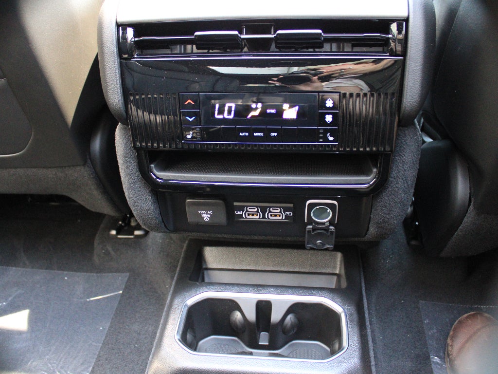 2026 Jeep Grand Wagoneer Limited Reserve