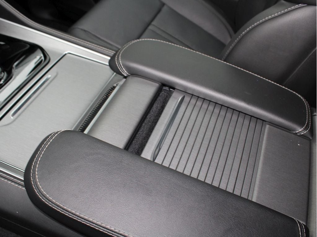 2025 Jeep Wagoneer Series II Carbide