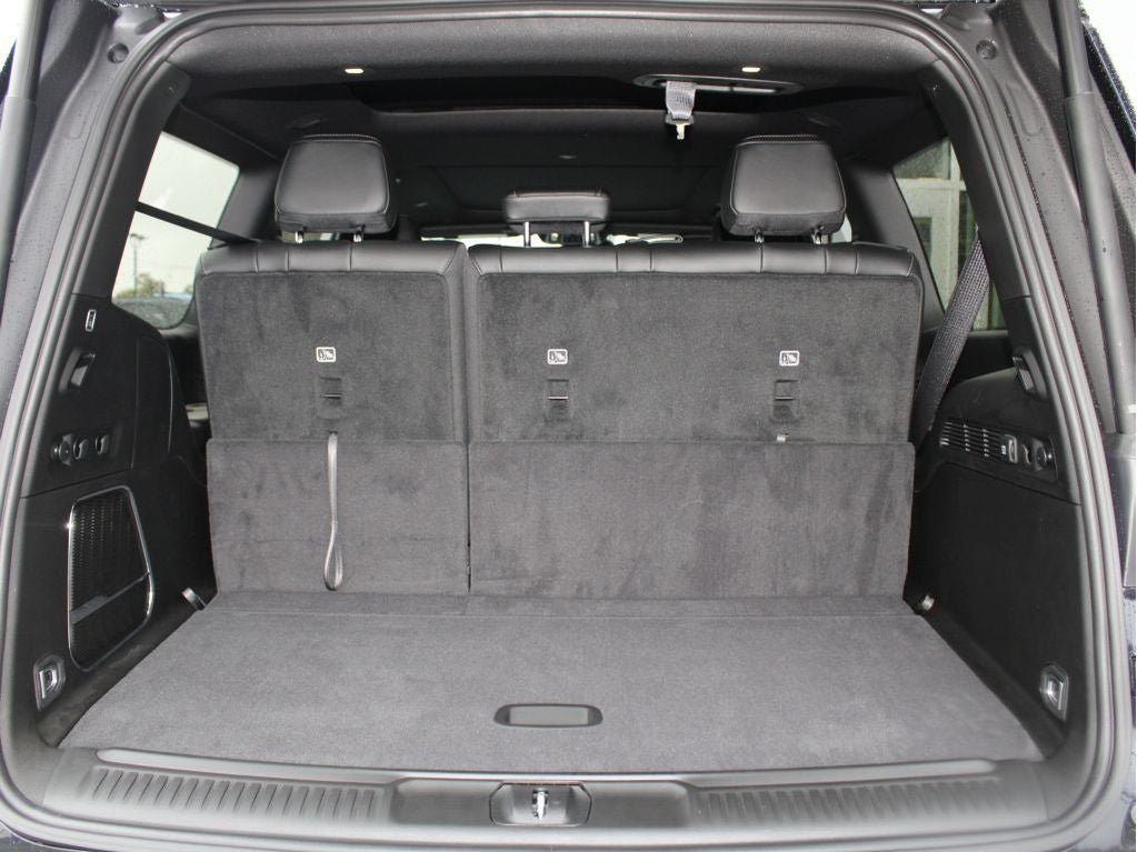 2025 Jeep Wagoneer Series II Carbide