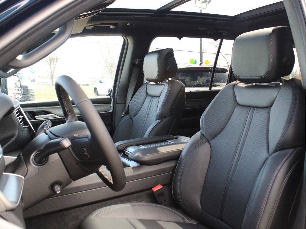 2026 Jeep Grand Wagoneer Limited Reserve