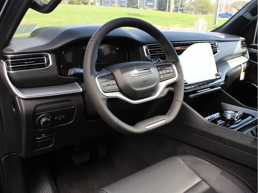 2026 Jeep Grand Wagoneer Limited Reserve