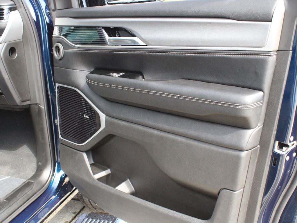 2026 Jeep Grand Wagoneer Limited Reserve