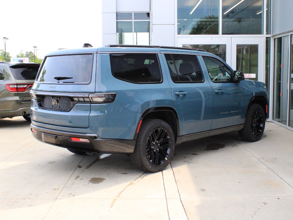 2026 Jeep Grand Wagoneer Limited Reserve