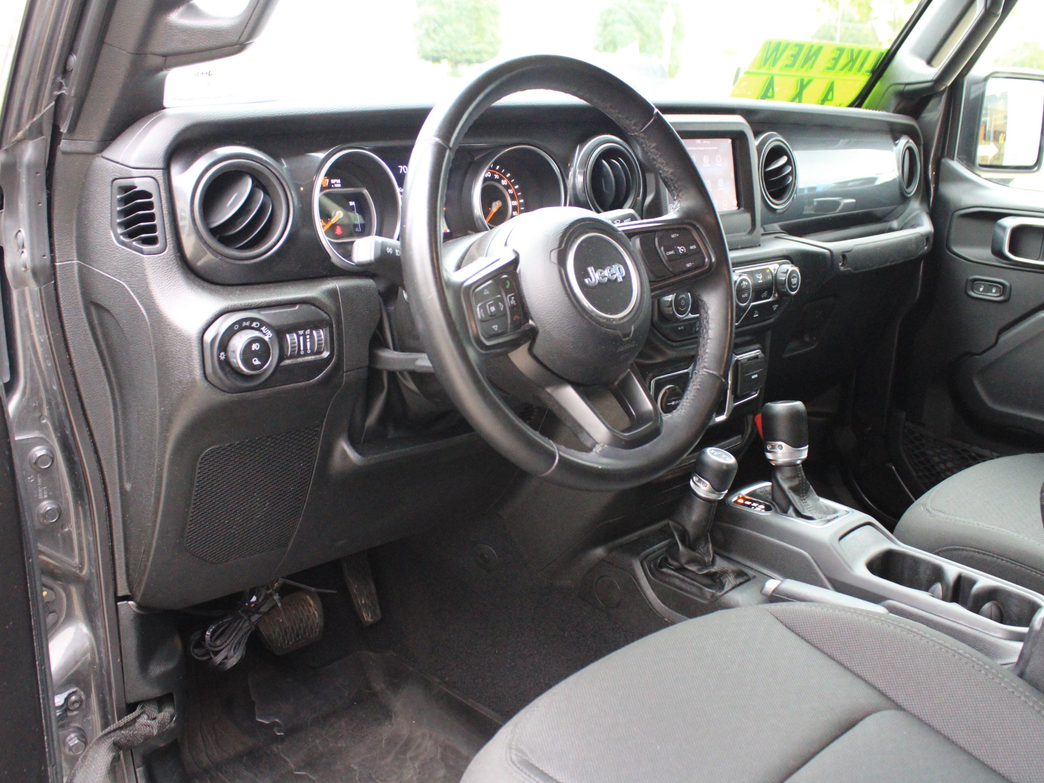 2022 Jeep Gladiator Altitude