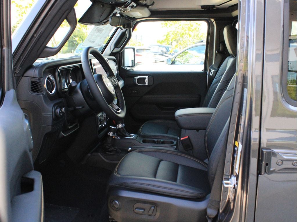 2026 Jeep Gladiator Sahara
