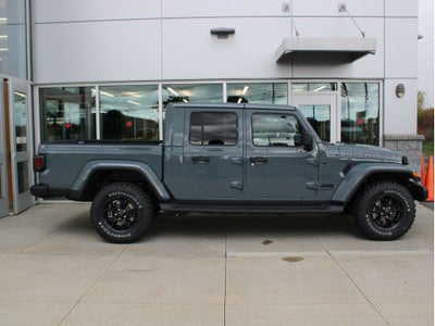 2025 Jeep Gladiator High Tide