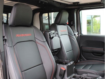2026 Jeep Gladiator Shadow Ops