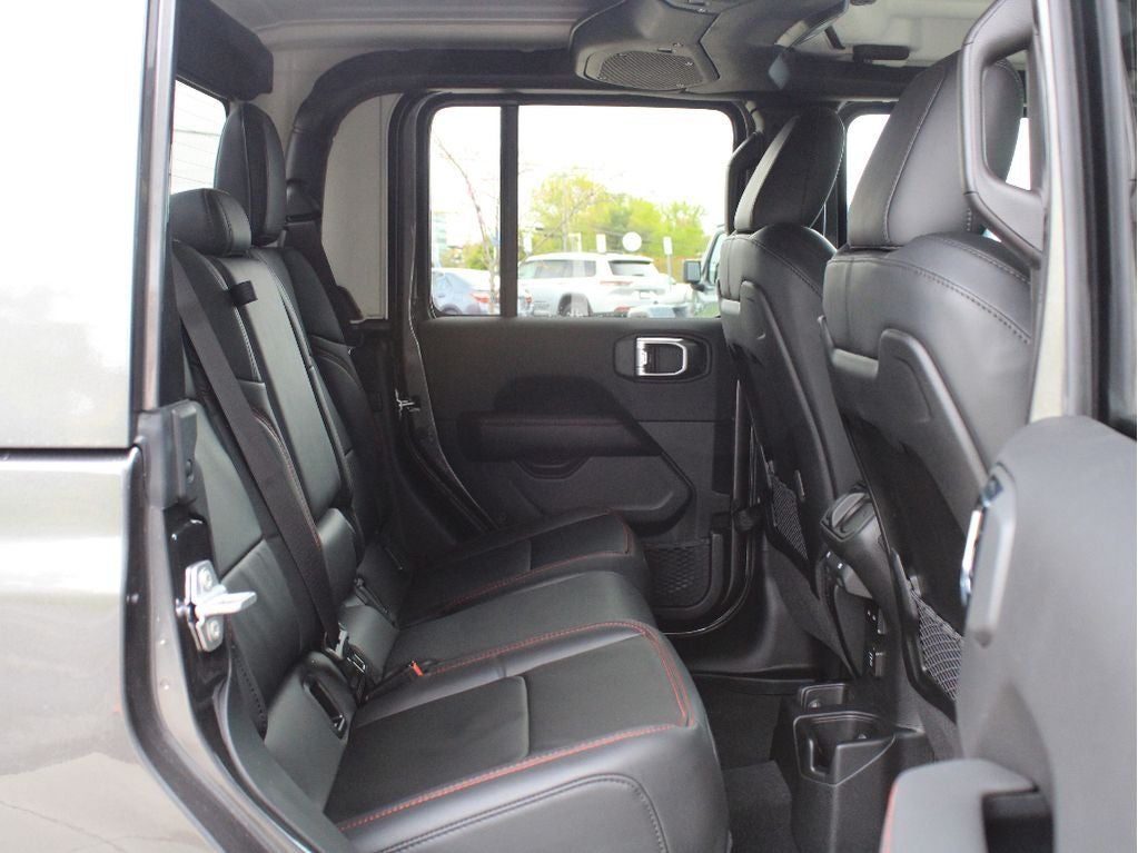 2026 Jeep Gladiator Shadow Ops