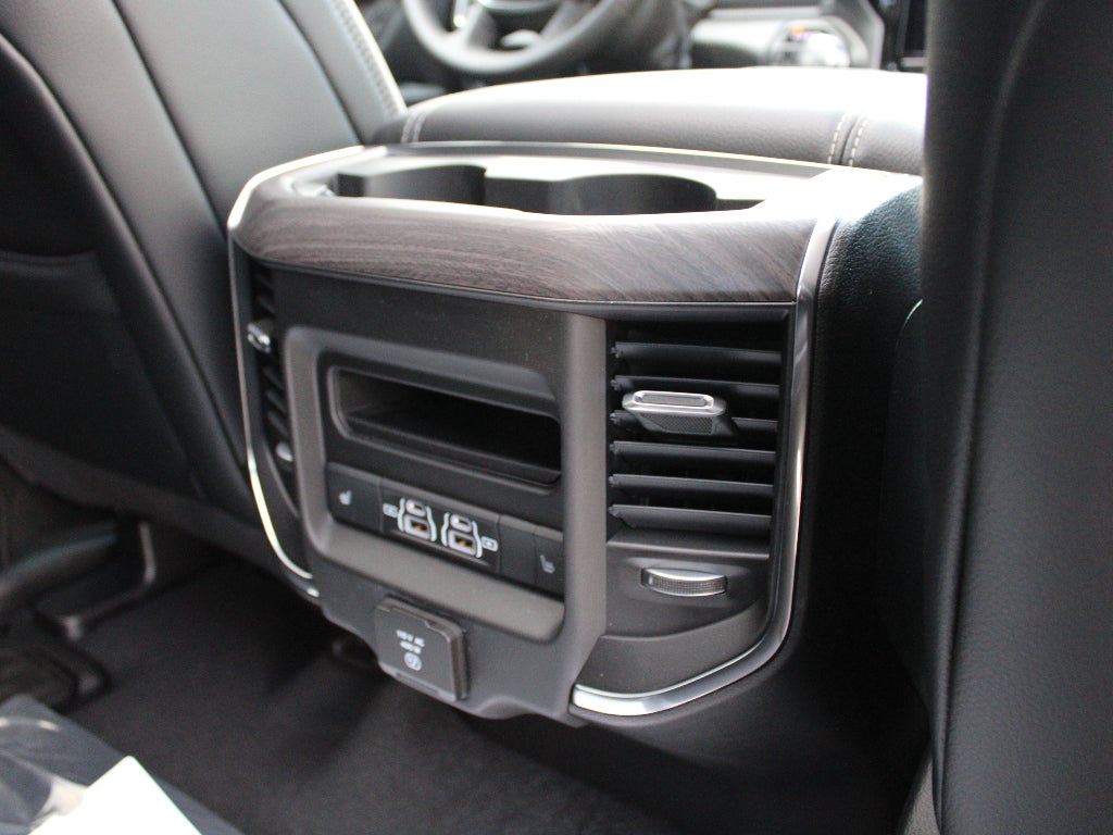 2026 RAM Ram 1500 Laramie