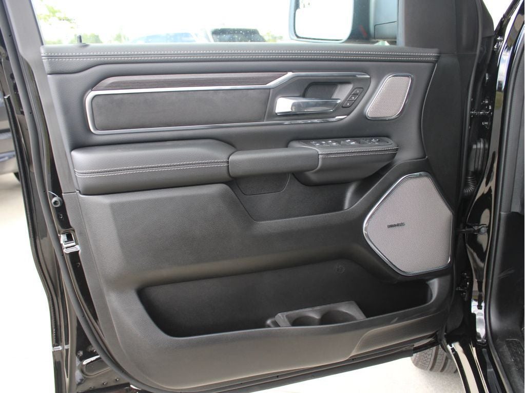 2026 RAM Ram 1500 Laramie