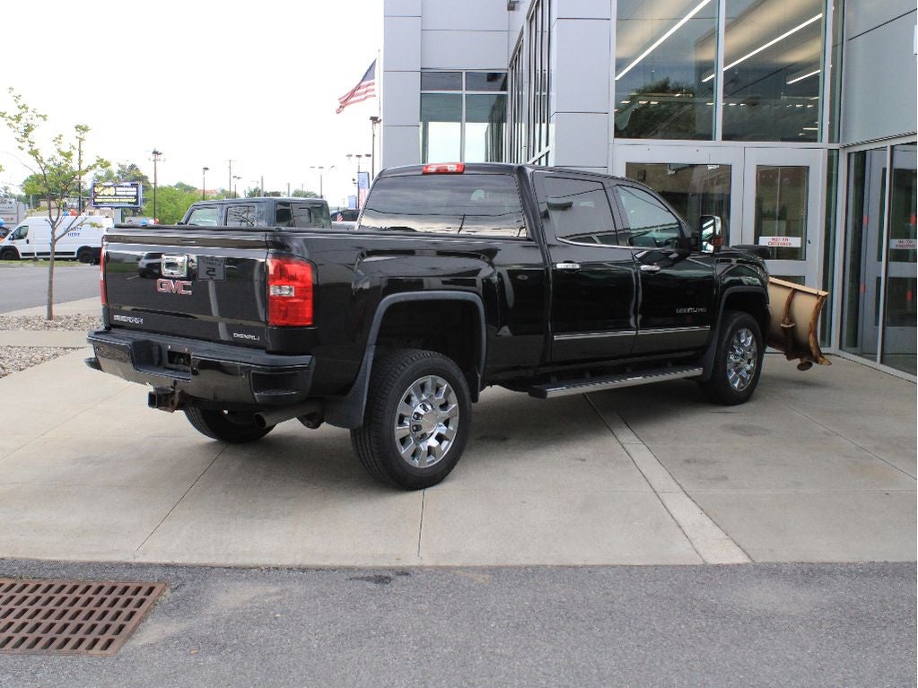 2016 GMC Sierra Denali