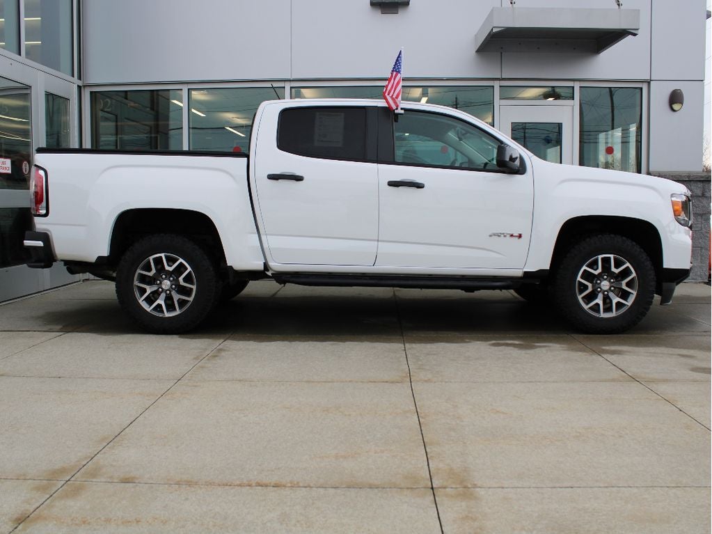 2022 GMC Canyon 4WD AT4 w/Cloth