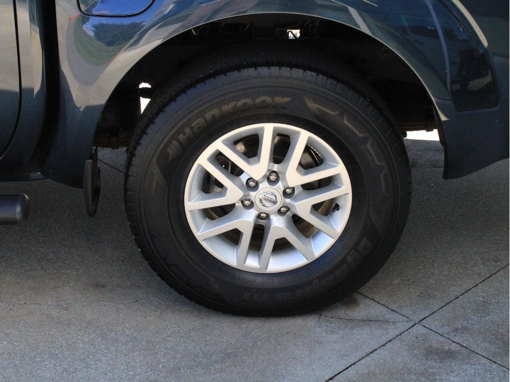 2021 Nissan Frontier SV