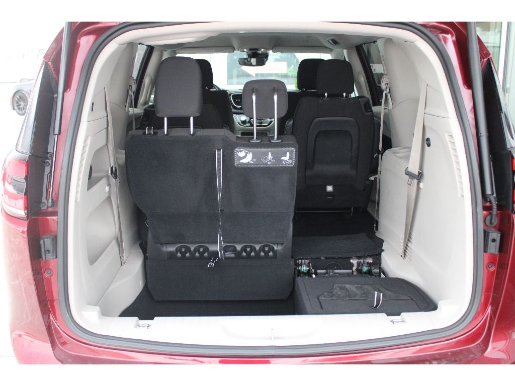 2021 Chrysler Pacifica Touring