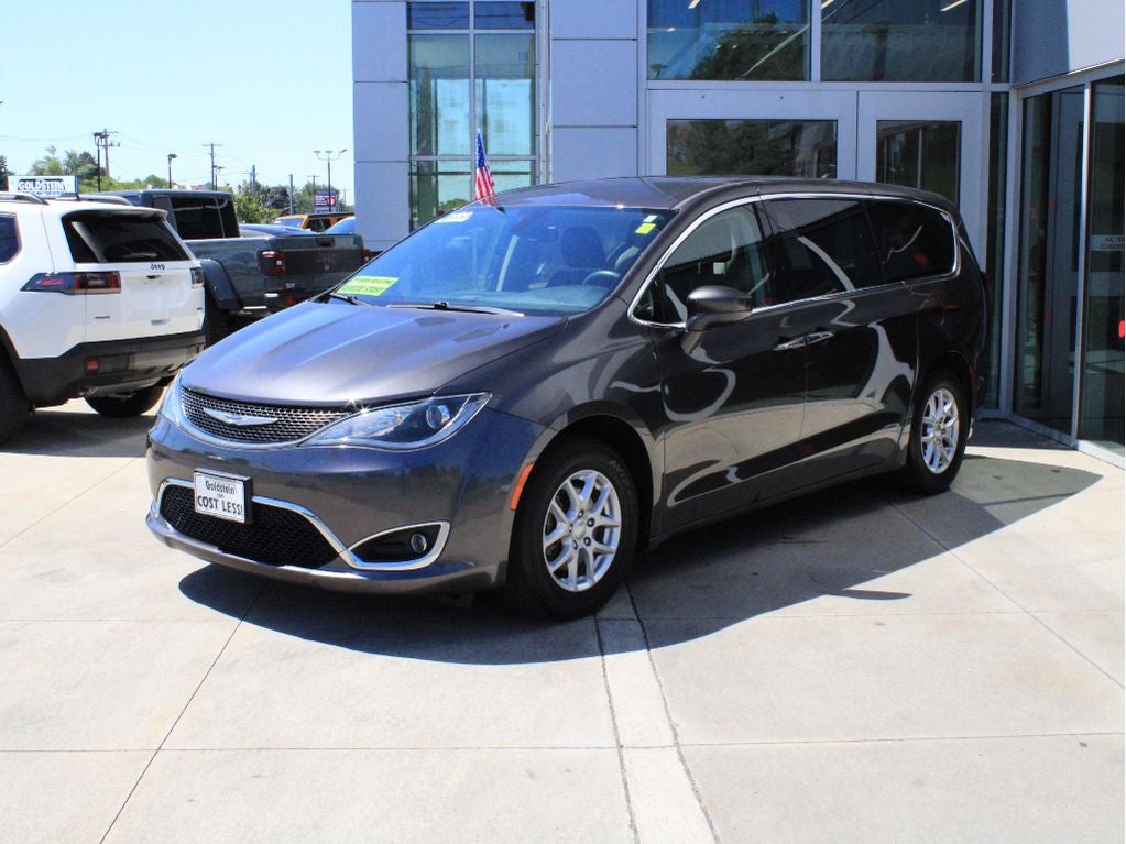 2020 Chrysler Pacifica Touring