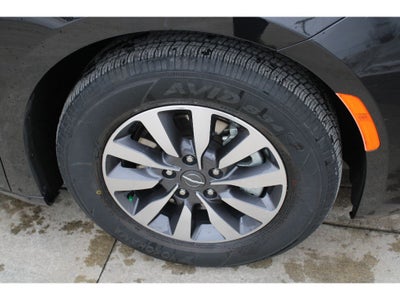 2022 Chrysler Pacifica Hybrid Hybrid Touring L