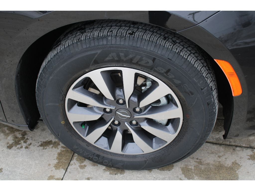 2022 Chrysler Pacifica Hybrid Hybrid Touring L