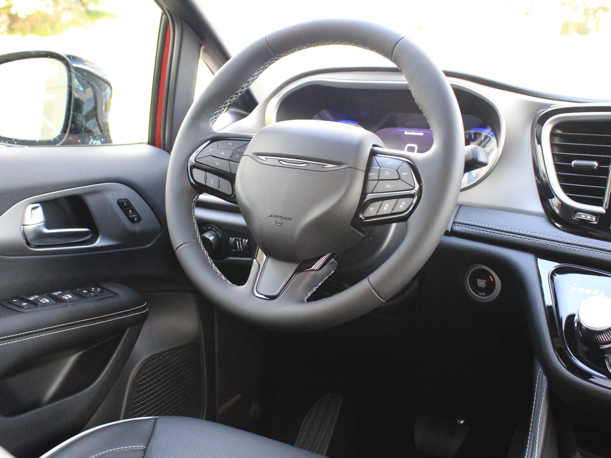 2027 Chrysler Pacifica Limited