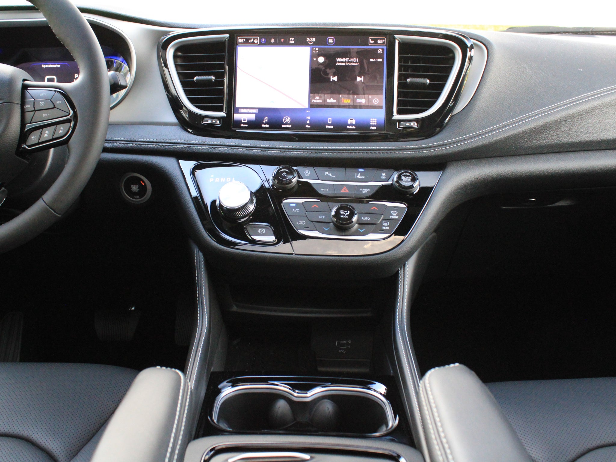 2027 Chrysler Pacifica Limited