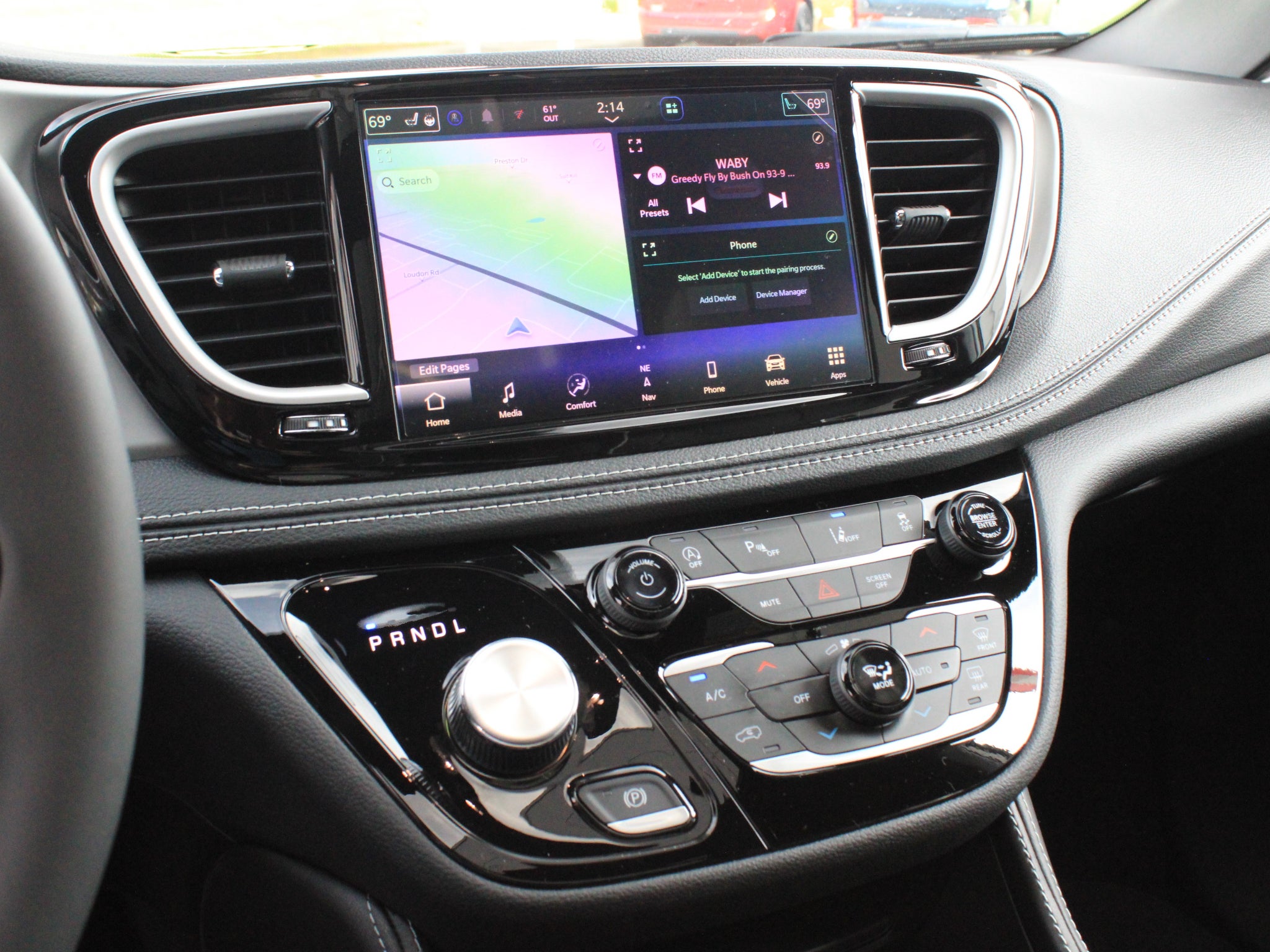 2027 Chrysler Pacifica Limited