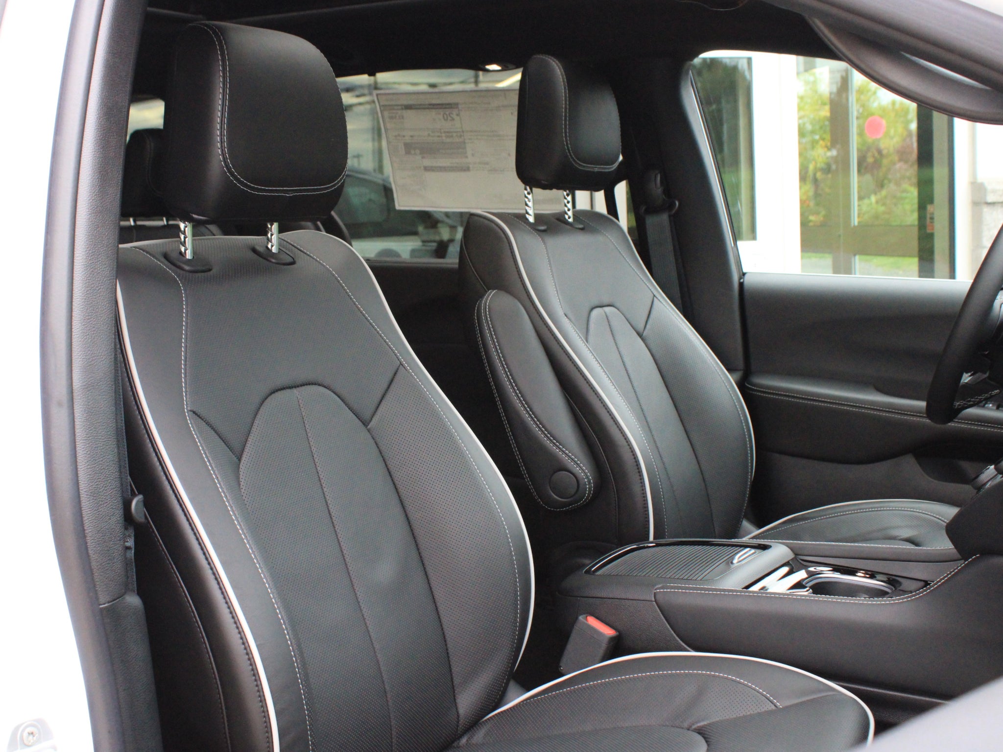2027 Chrysler Pacifica Limited
