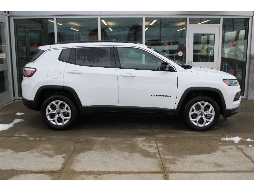 2026 Jeep Compass Latitude