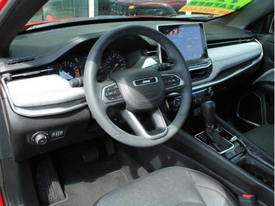 2023 Jeep Compass Latitude Lux