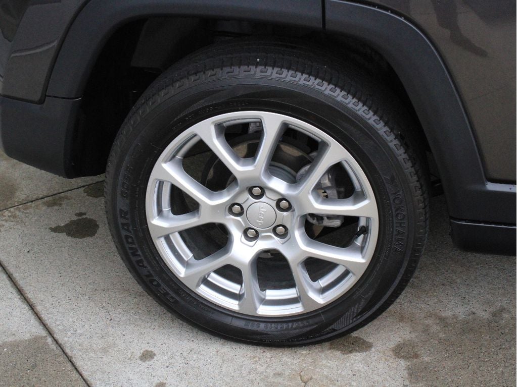 2023 Jeep Compass Latitude Lux