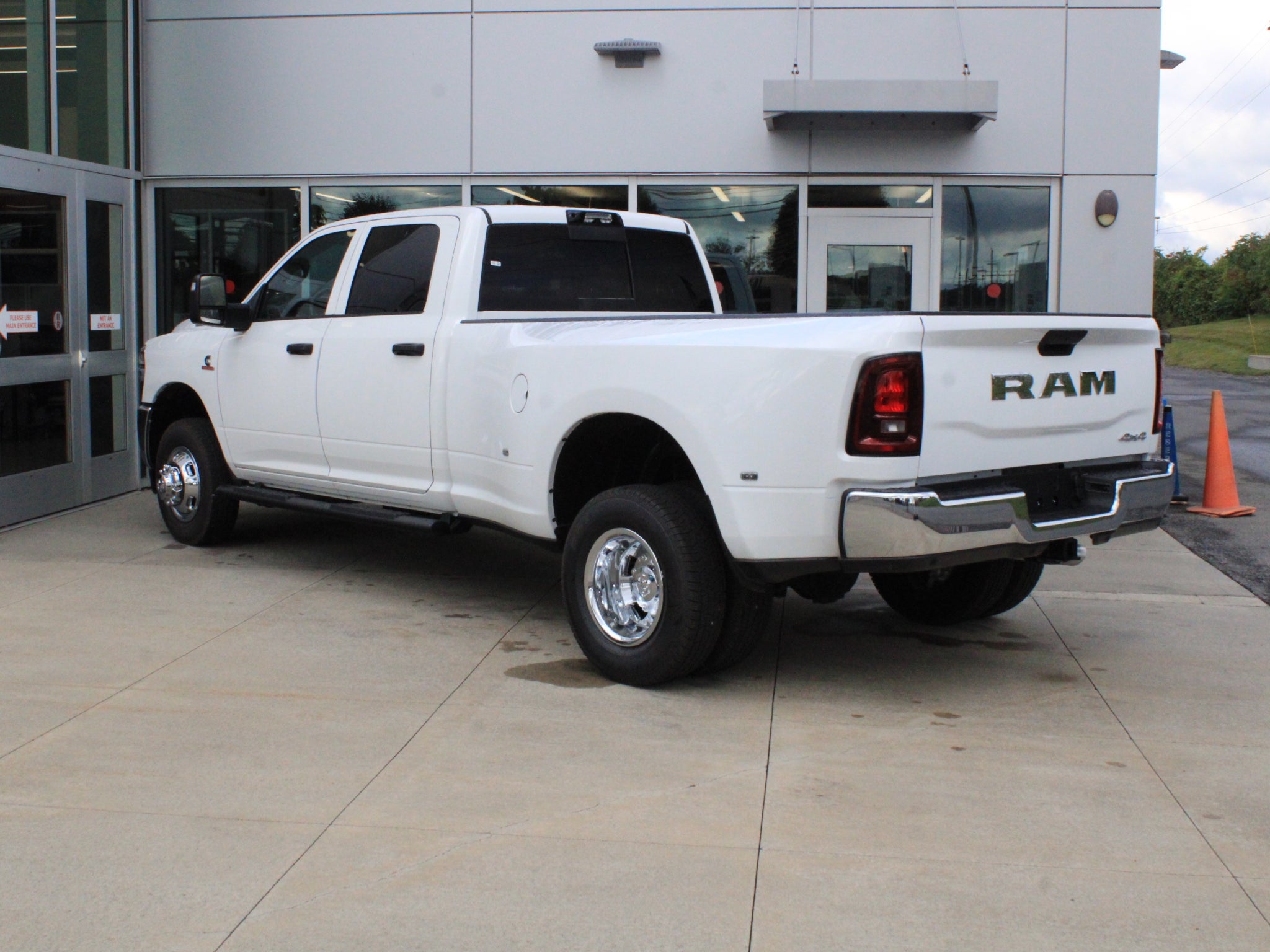 2027 RAM 3500 Tradesman
