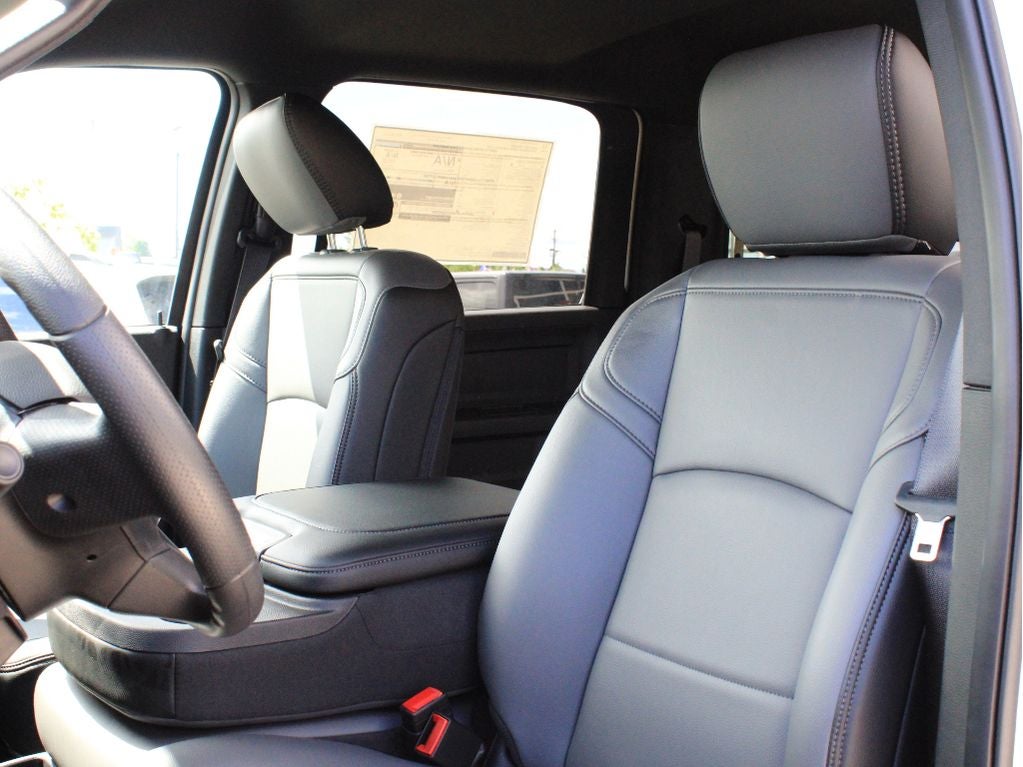 2026 RAM 3500 Chassis Tradesman