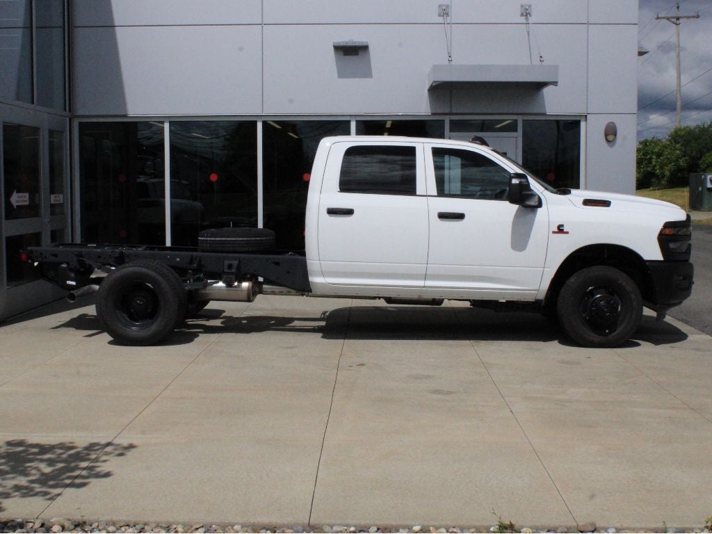2026 RAM 3500 Chassis Tradesman