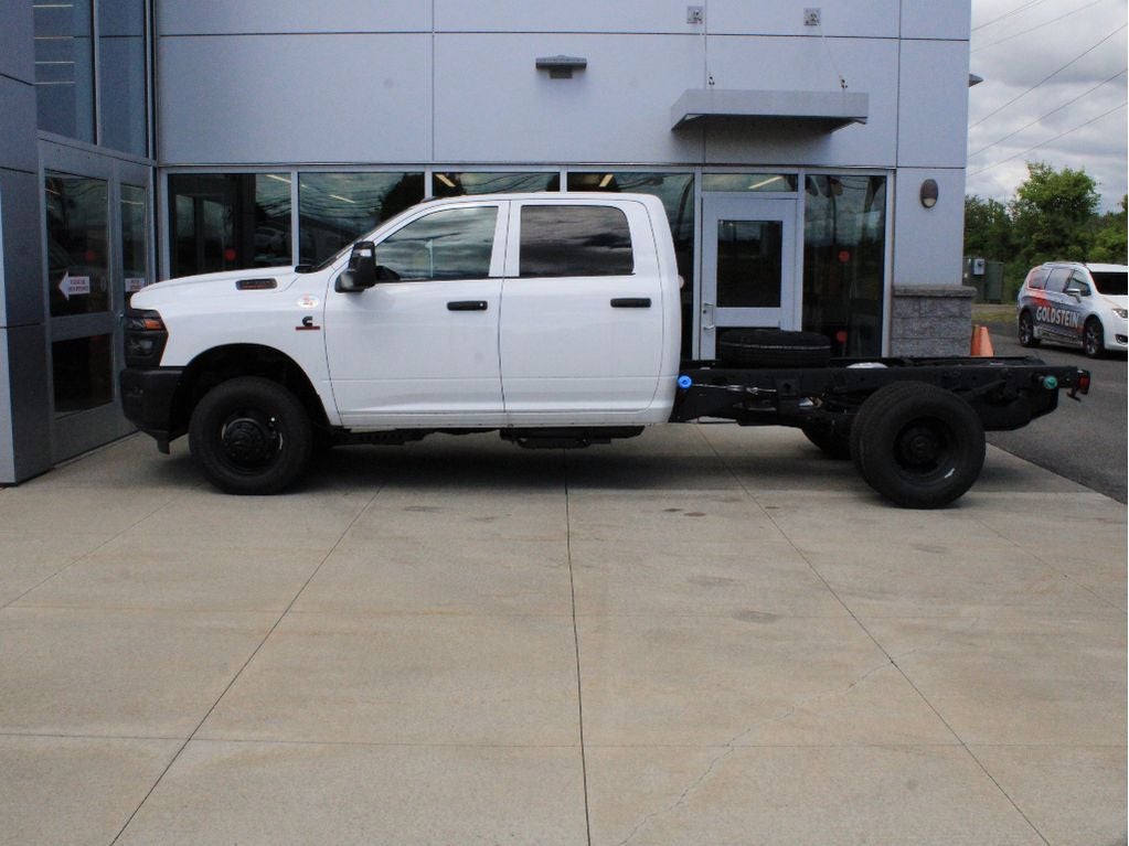 2026 RAM 3500 Chassis Tradesman