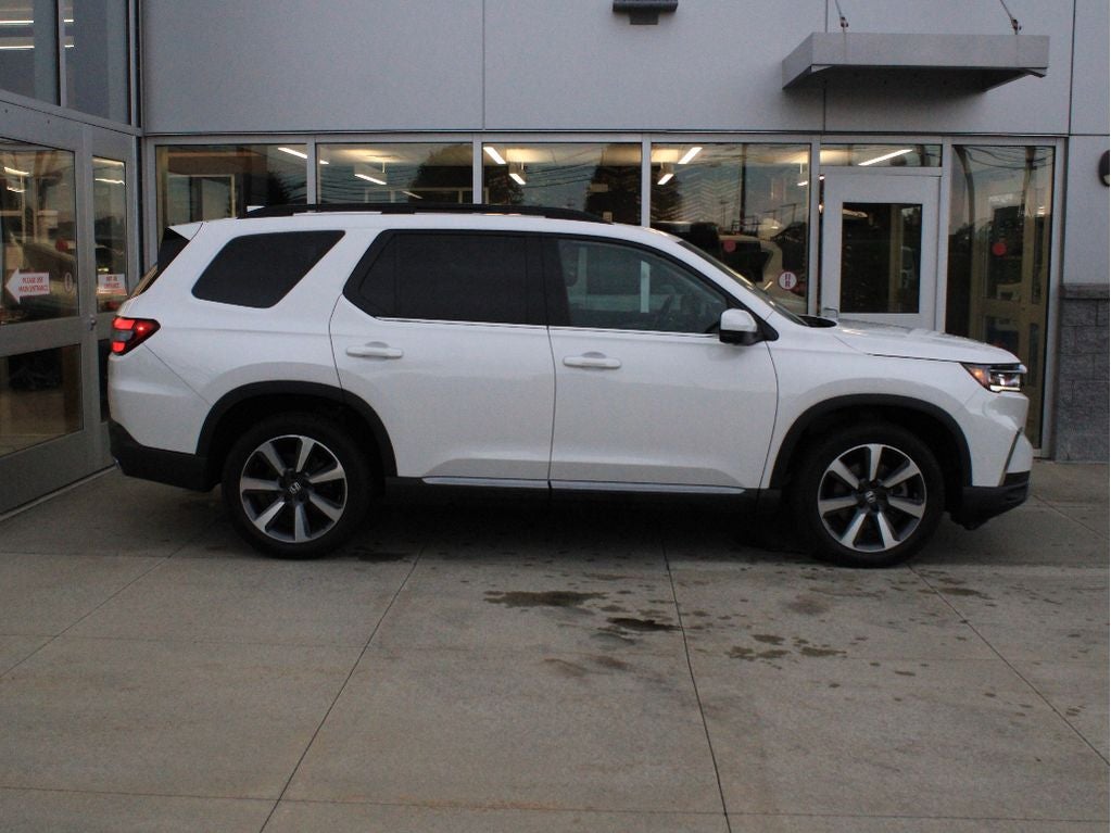 2023 Honda Pilot Elite