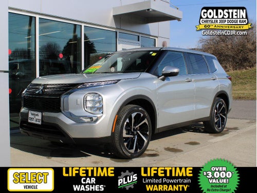 2022 Mitsubishi Outlander ES