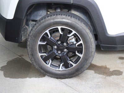 2023 Jeep Renegade Trailhawk