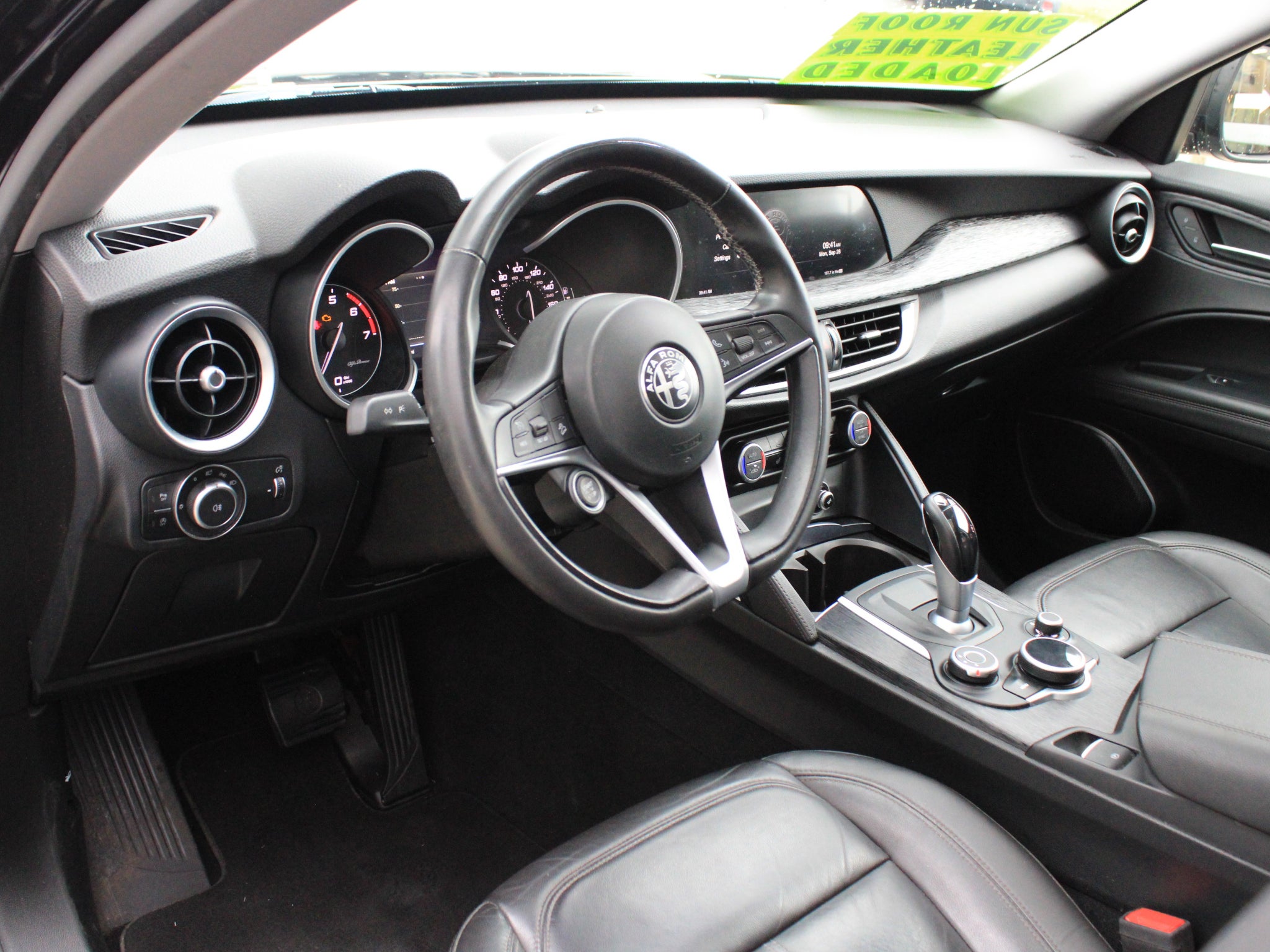 2019 Alfa Romeo Stelvio Base