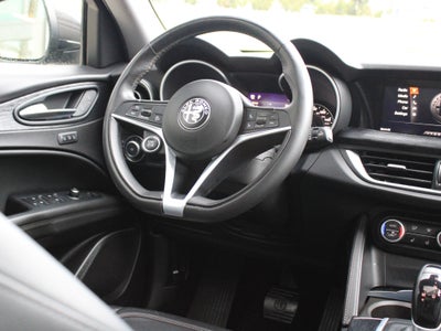 2019 Alfa Romeo Stelvio Base
